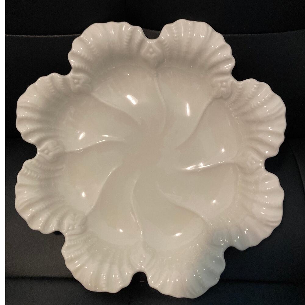 Lenox Cream Scalloped Porcelain Serving Bowl